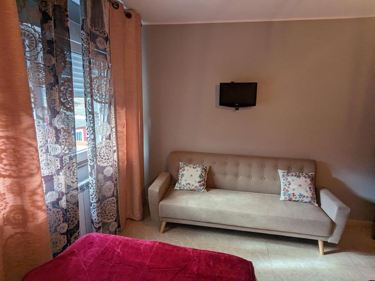 Vivienda Turistica Vacacional Maricarmen Ξενοδοχείο Arou Εξωτερικό φωτογραφία